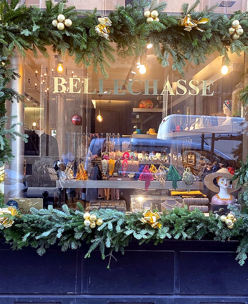 Fleurissement façade boutique restaurant Paris